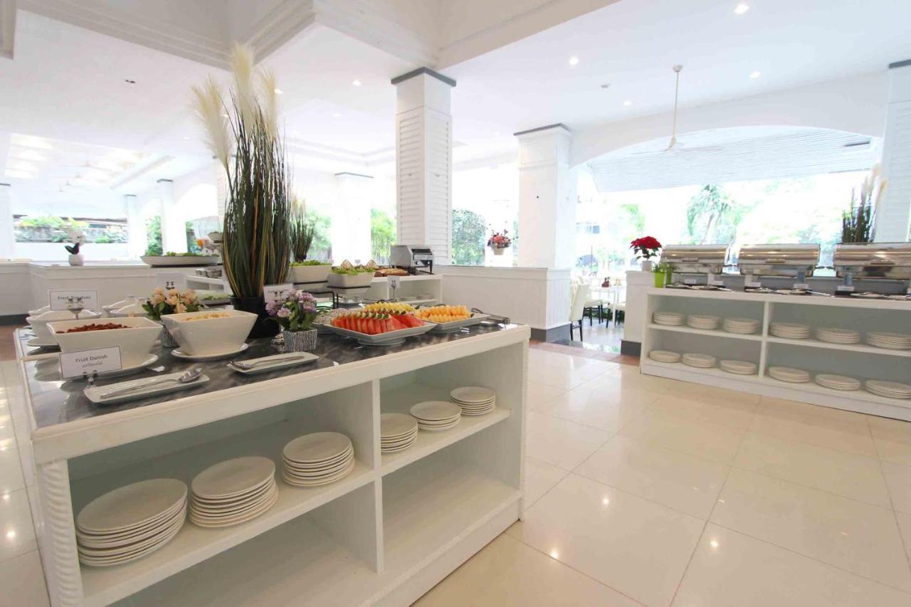 Pooh Beach Resort & Spa Praia de Jomtien Exterior foto