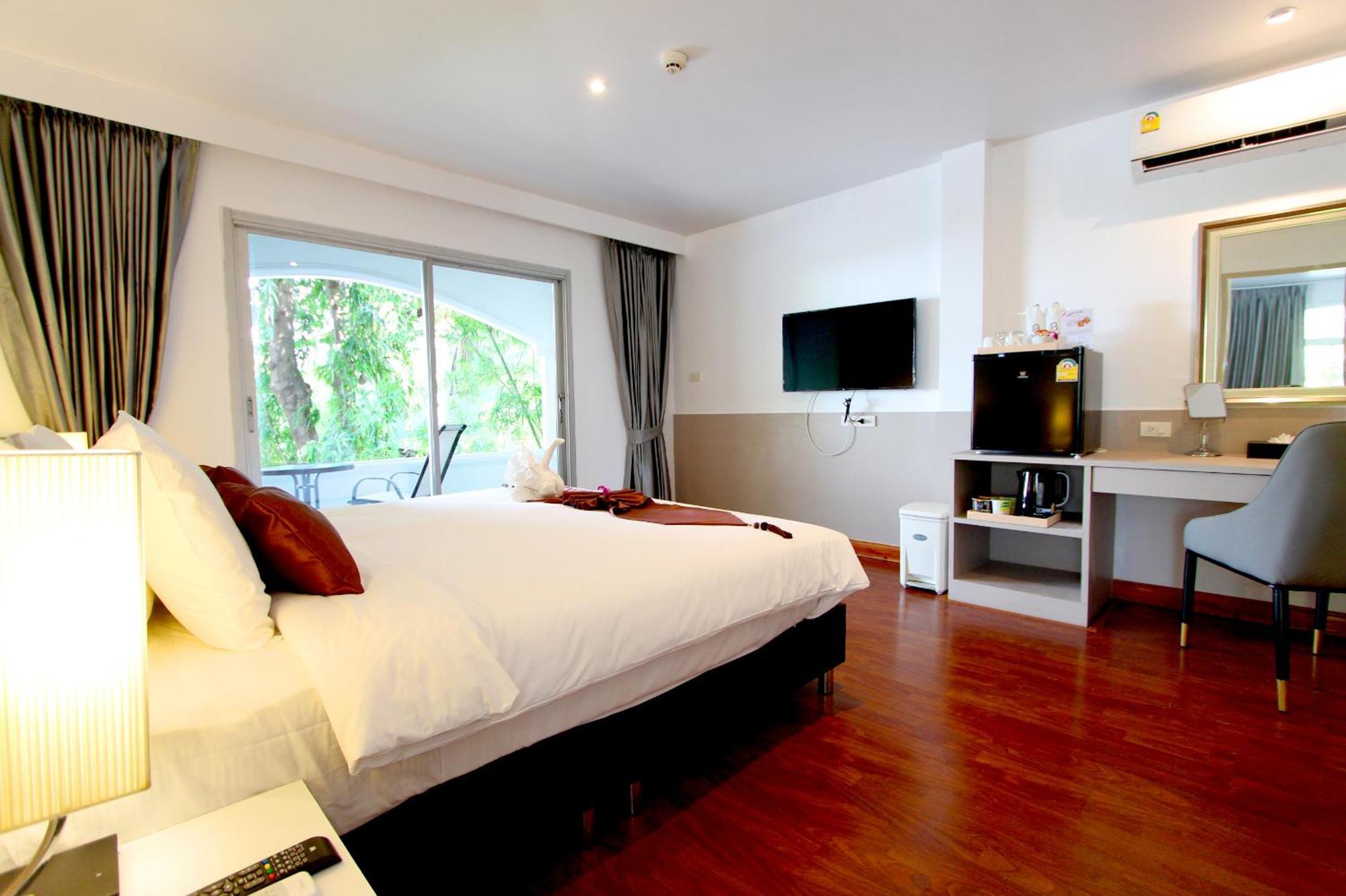Pooh Beach Resort & Spa Praia de Jomtien Exterior foto