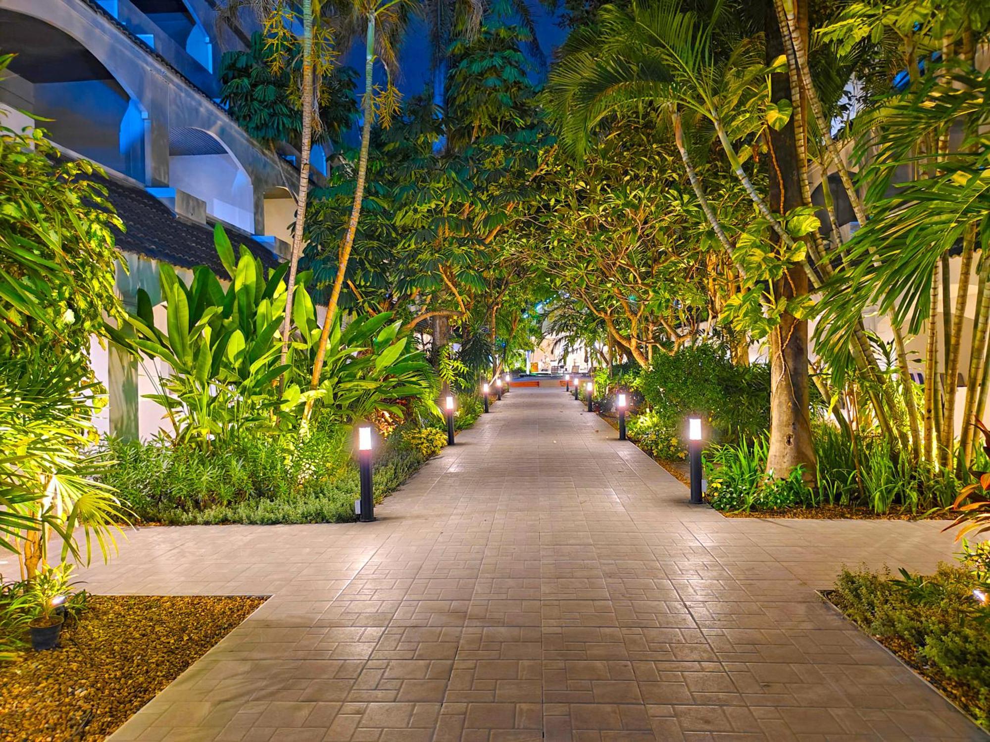 Pooh Beach Resort & Spa Praia de Jomtien Exterior foto